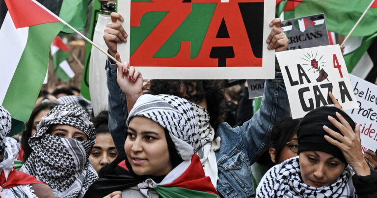 Progressives are gearing up for a platform fight on Israel at the Democratic convention