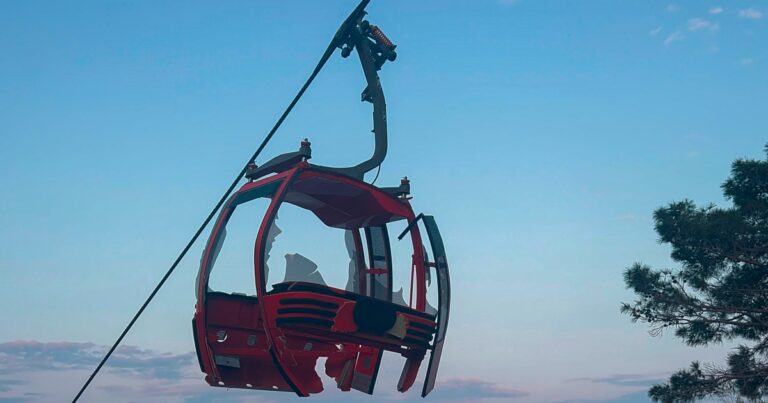 More than 40 stranded after deadly cable car accident in Turkey