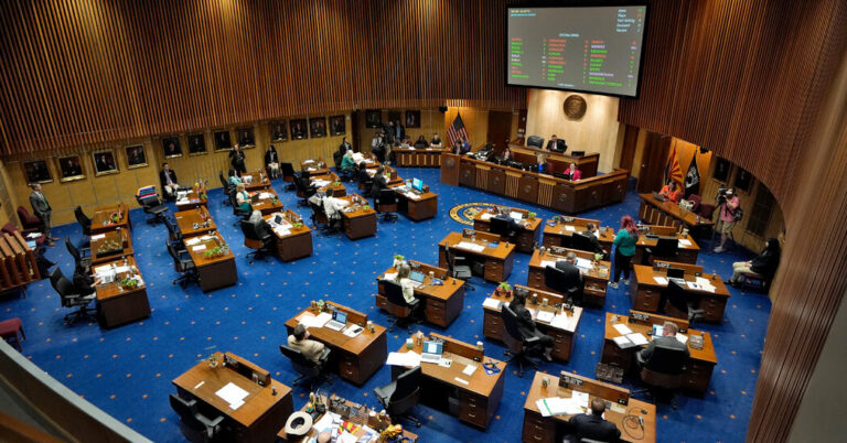 Arizona Republicans Thwart Attempts to Repeal 1864 Abortion Ban