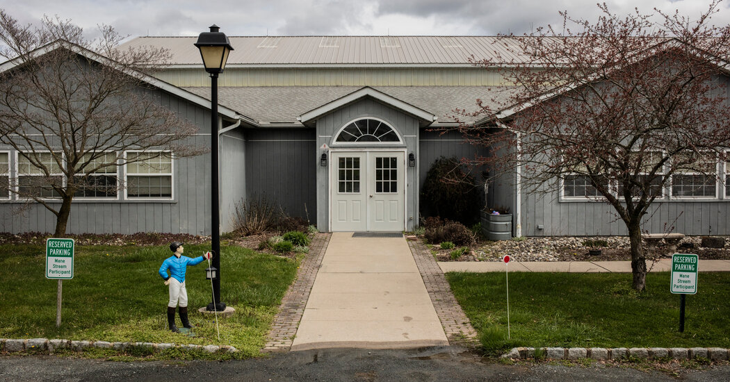 Should You Stand in a Doorway During an Earthquake? (Probably Not.)