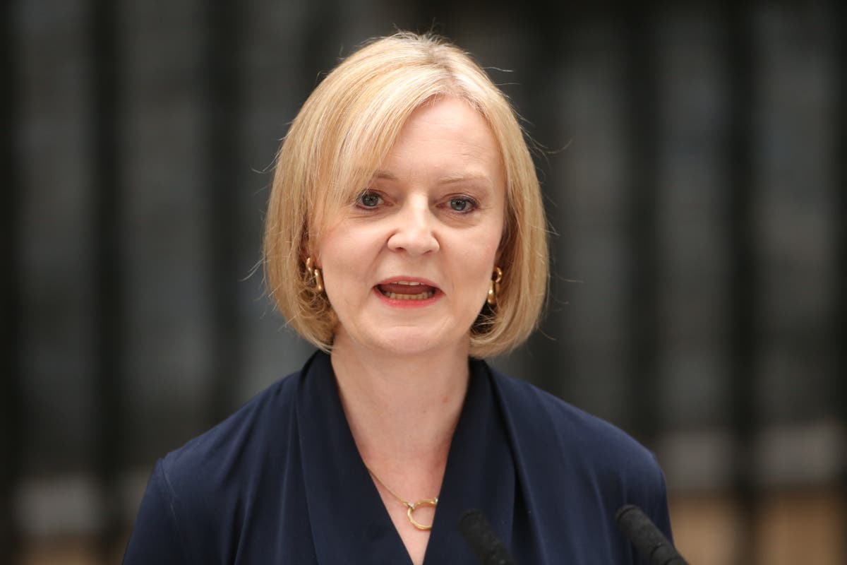 Truss blames Boris’s dog for No 10 fleas and reveals she wanted to sack bank governor