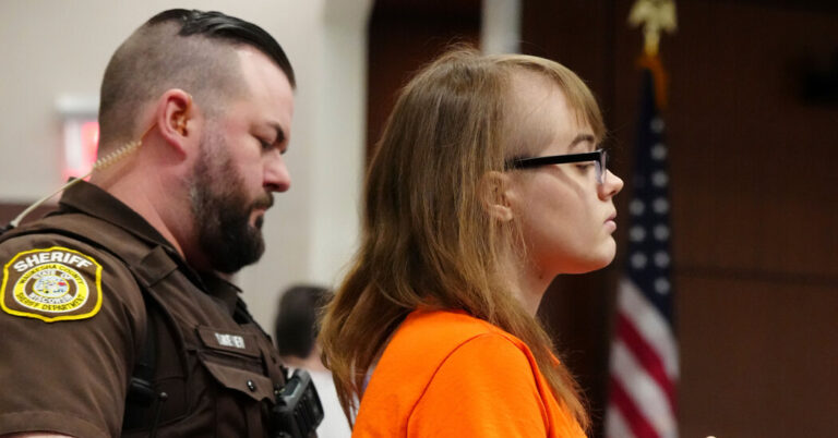 Woman Who Stabbed Childhood Friend to Impress ‘Slender Man’ Won’t Be Released
